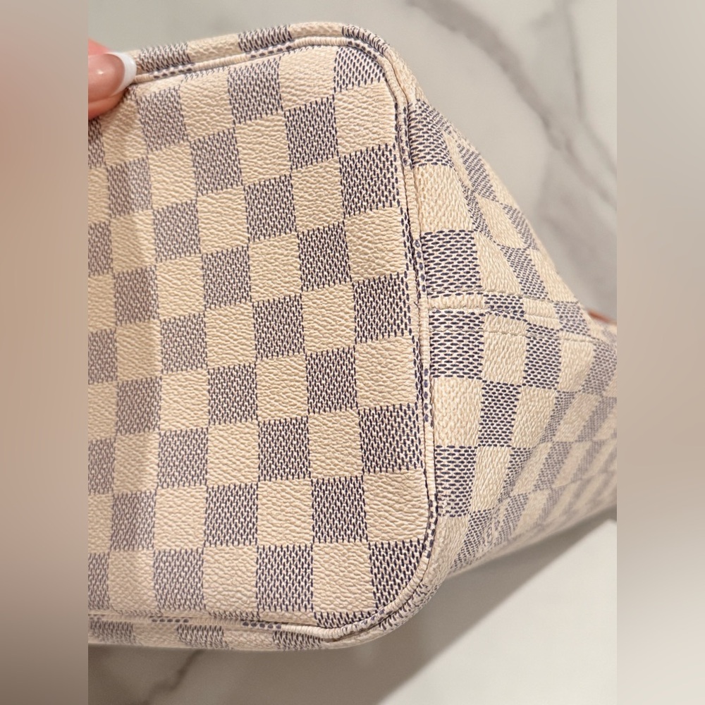 Louis Vuitton Neverfull Mm - Picture 4 of 16